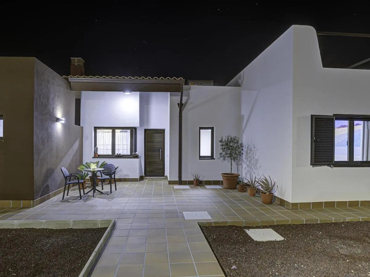 Lightbooking El Molino Piscina Privada Climatizada Villa Caleta De Fuste 0*,